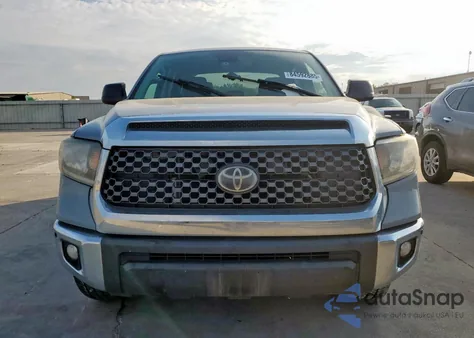 2020 Toyota Tundra Crewmax Sr5 из США, поврежденный, VIN 5TFDY5F18LX880044